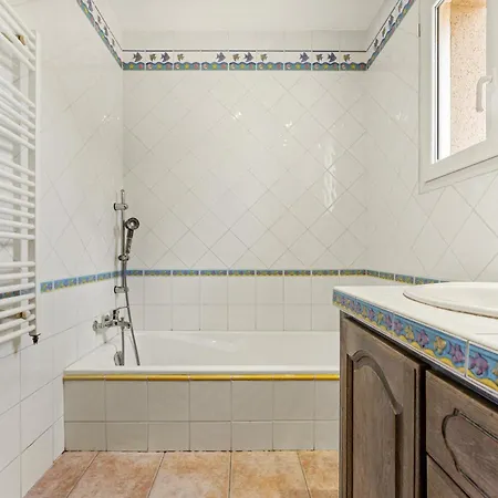Villa Nimes 4* Nîmes