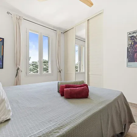 Bed & Breakfast Villa Nimes 4*