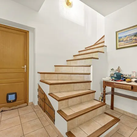 Villa Nimes Bed & Breakfast Nîmes