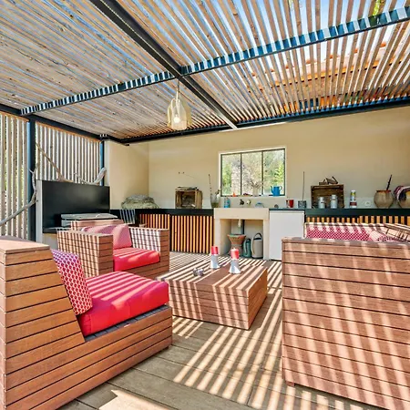 Bed & Breakfast Villa Nimes 4*