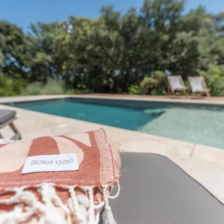 Bed & Breakfast Villa Nimes 4*